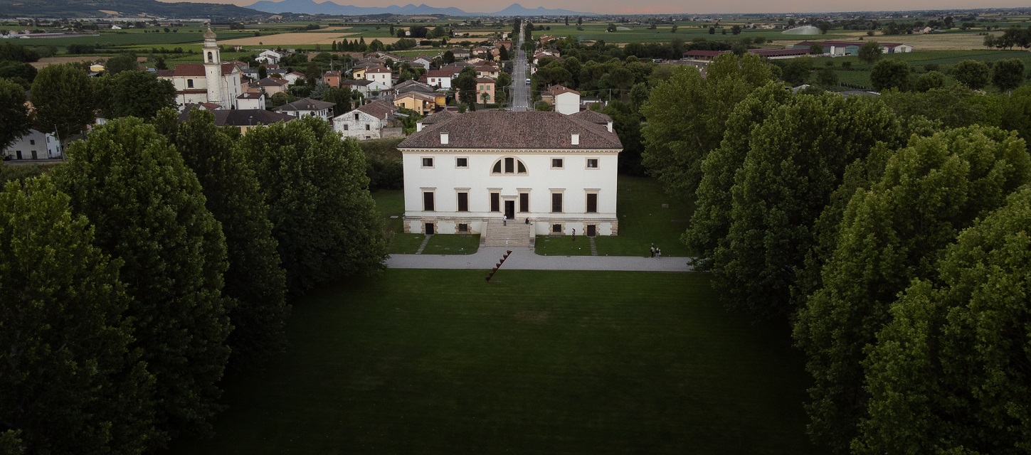 DIO è MORTO E NEANCH'IO MI SENTO TANTO BENE - Teatro di Lonigo